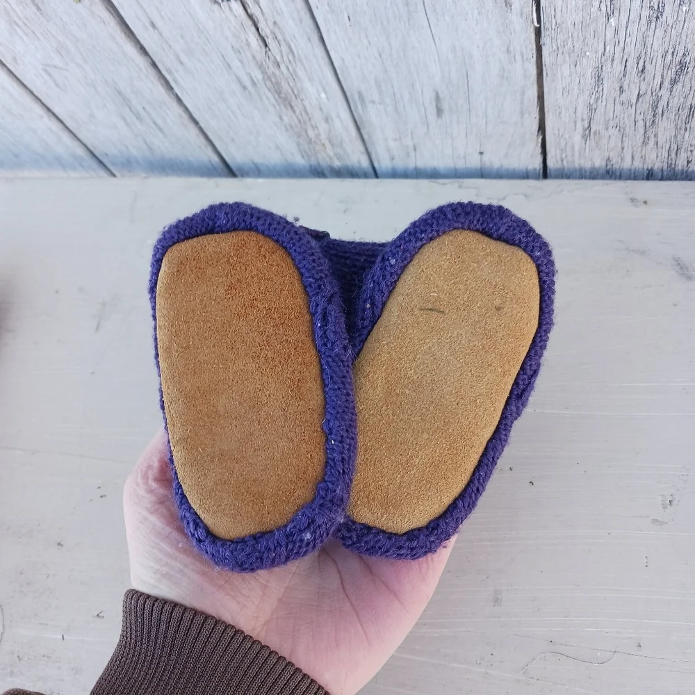 Melton Children Knitted Wool‎ Booties/Slippers Purple Leather Bottom OS It's a